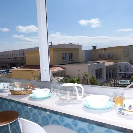 Apartment Coquet T2 Climatise, Veranda Vue Mer, Le Caounil, St Pierre La